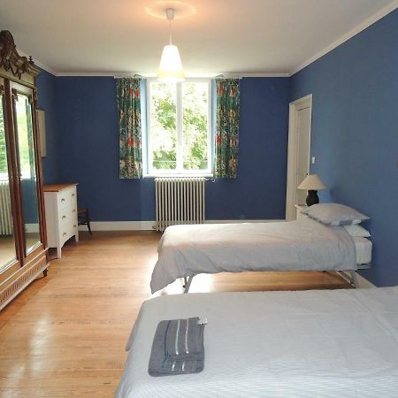 Apartament La Tour Du Chambon Brignac-la-Plaine Zewnętrze zdjęcie