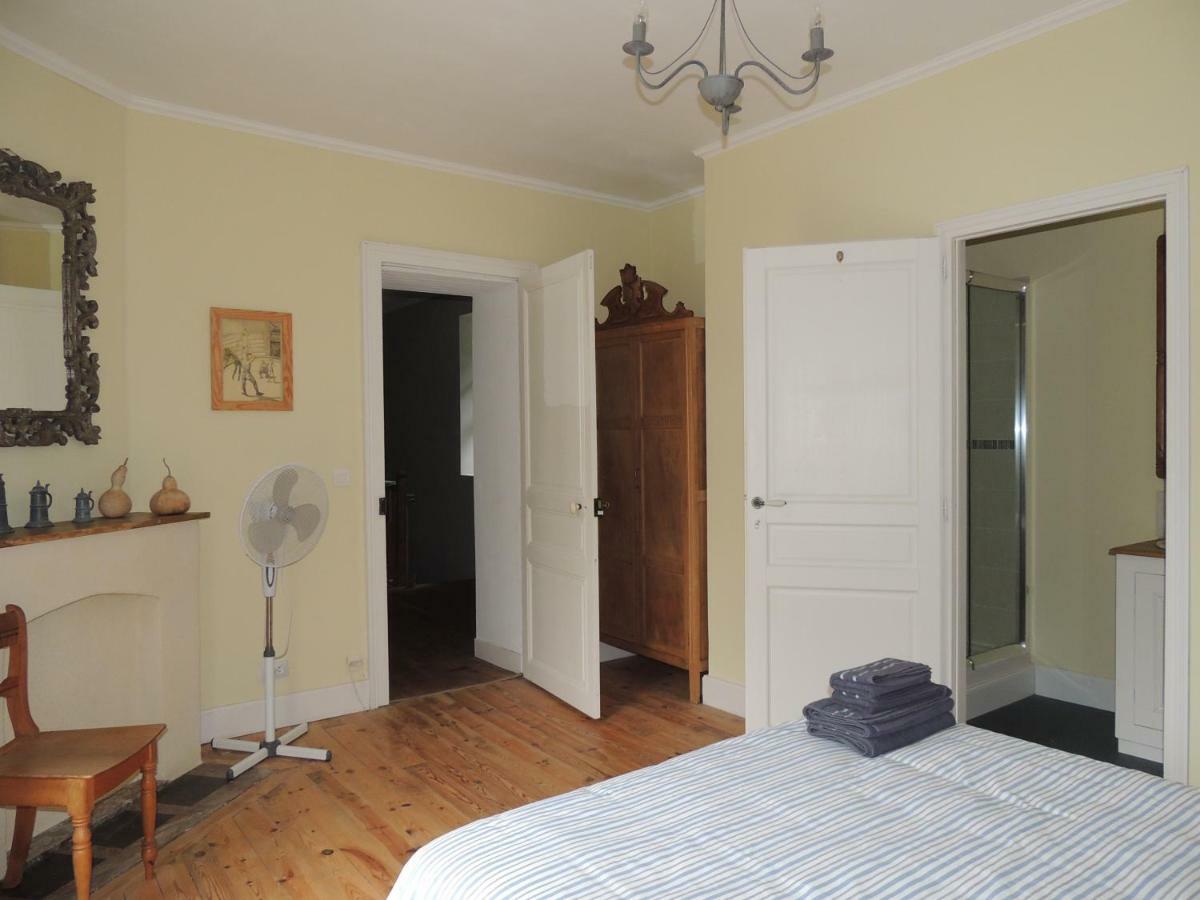 Apartament La Tour Du Chambon Brignac-la-Plaine Zewnętrze zdjęcie